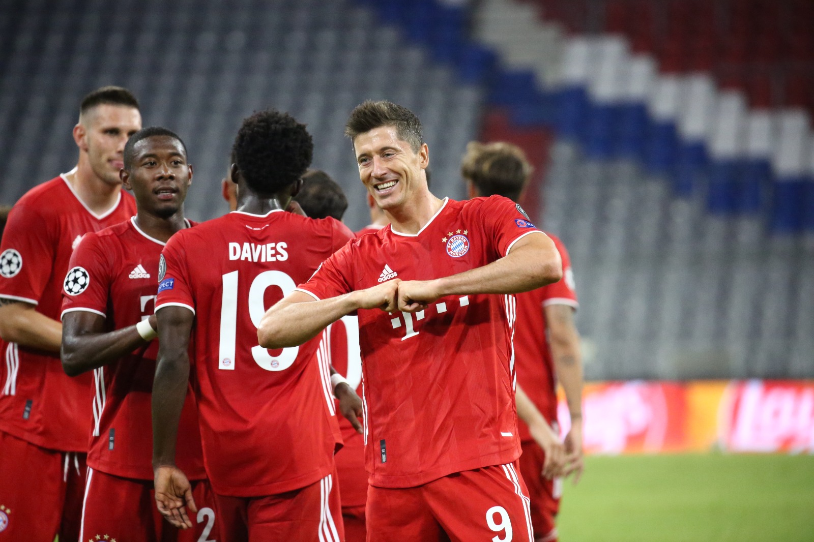 Lewandowski: ‘Ronaldo’s Champions League Goal Record Not My Target’