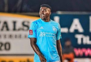 Nottingham Forest's Taiwo Awoniyi Undergoes Surgery